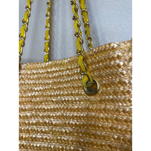 VTG Worthington Straw Bucket Bag W/ Gold Chain Strap & Bright Yellow Lining - Picture 4 of 12